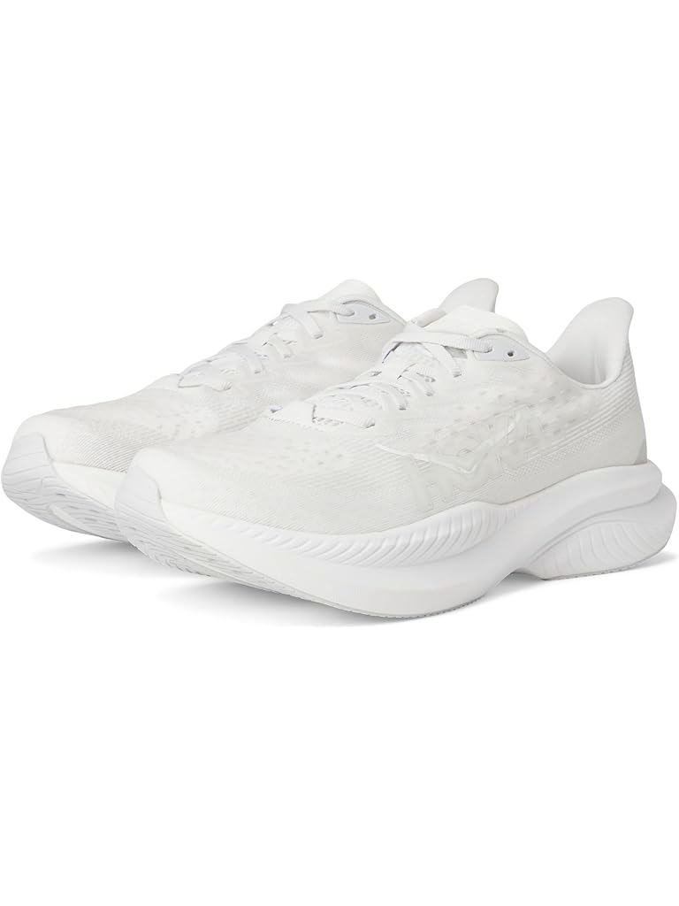 White Hoka Mach 6