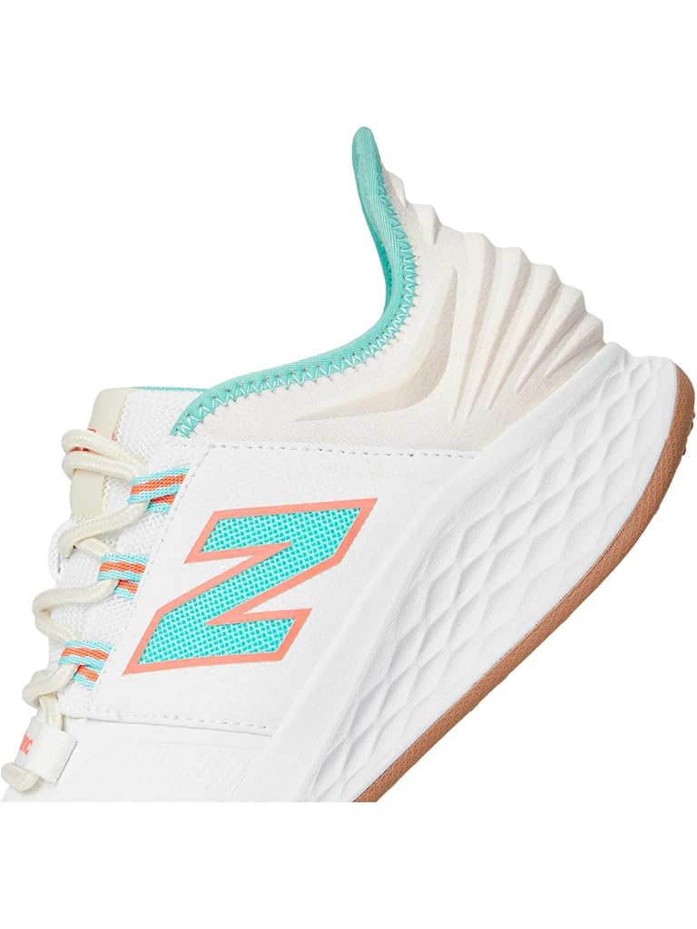 Beige New Balance Women'S Fresh Foam Roav Golf V2
