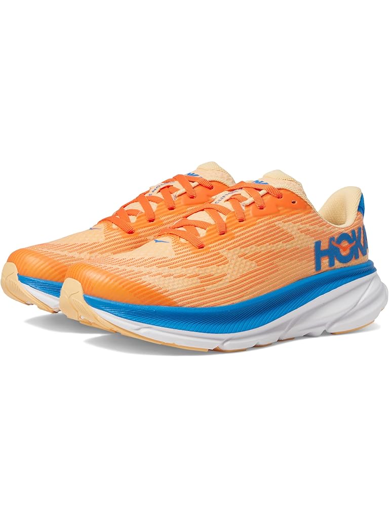 Coral Hoka Clifton 9 (Big Kid)