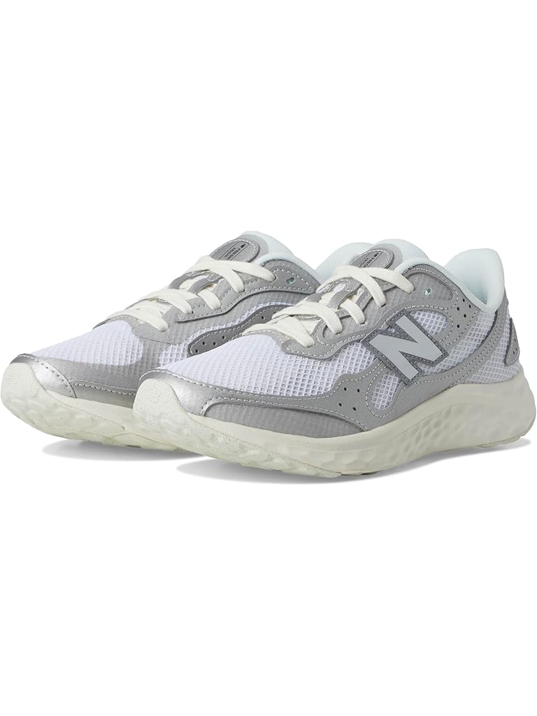 Gray New Balance Fresh Foam Arishi v4