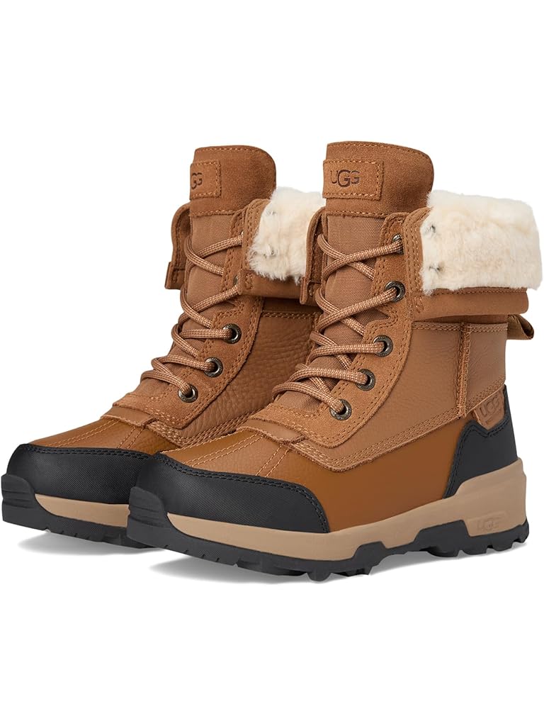 Brown UGG Adirondack Boots XXV (Toddler/Little Kid/Big Kid)